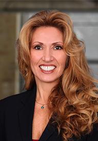 Tina Ellis headshot