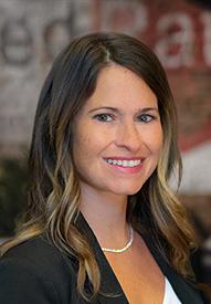 Katie Hammes headshot