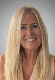 Danielle Caine headshot