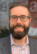 Drew Frayer headshot