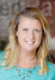 Melanie Haug headshot